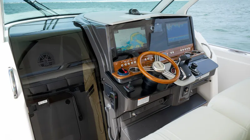 Slide: The Image of Tiara 38 LS 2024 - 55