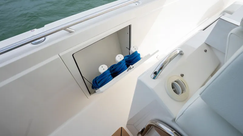 Slide: The Image of Tiara 38 LS 2024 - 65