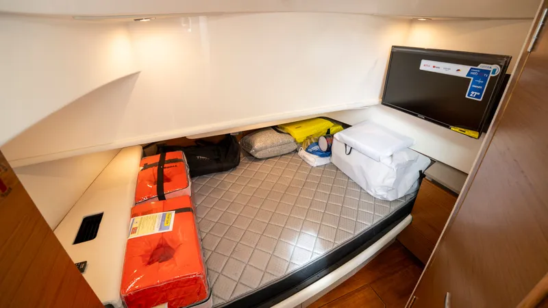 Slide: The Image of Tiara 38 LS 2024 - 76