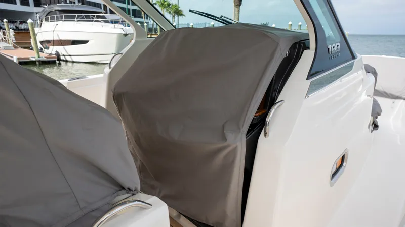 Slide: The Image of Tiara 38 LS 2024 - 87