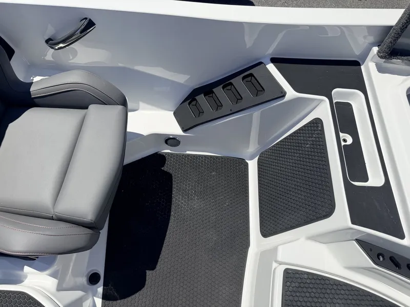 Slide: The Image of Ikon Victory Series VLS20 2026 - 13