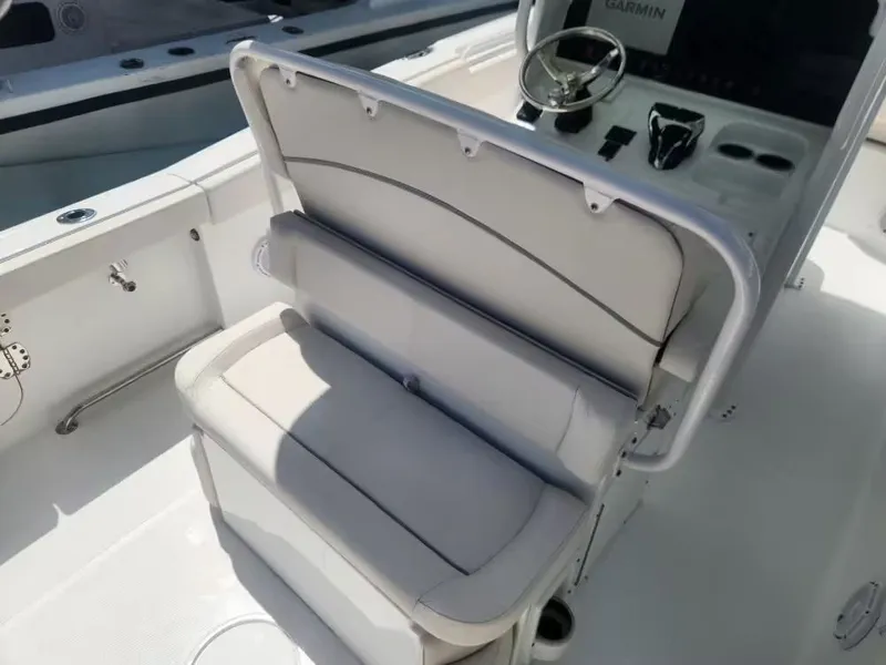 Slide: The Image of Sea Hunt 265 ultra 2025 - 15