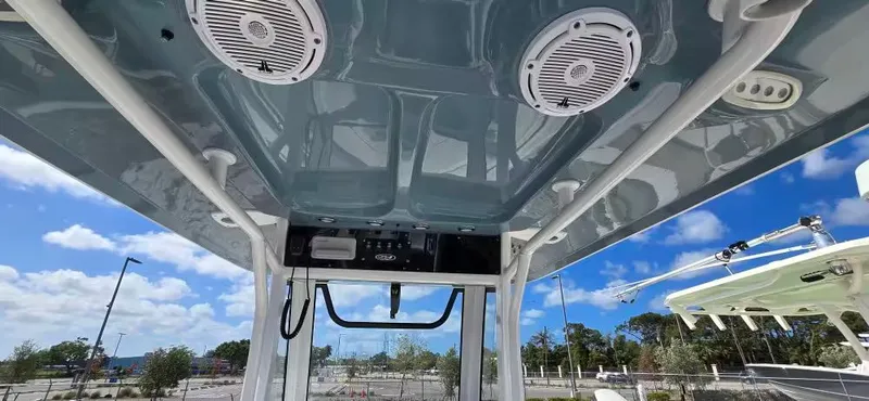 Slide: The Image of Sea Hunt Ultra 239 SE 2022 - 7