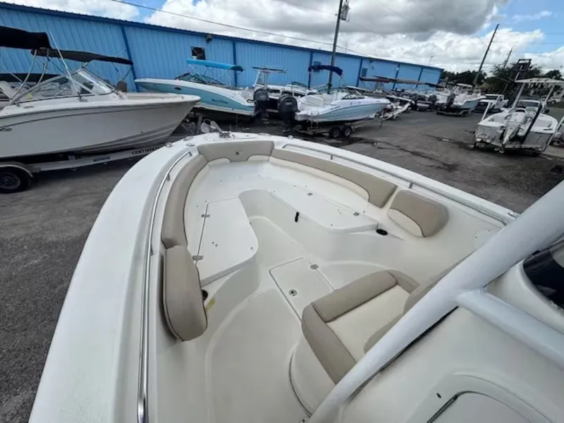 Slide: The Image of NauticStar 25 XS 2016 - 11