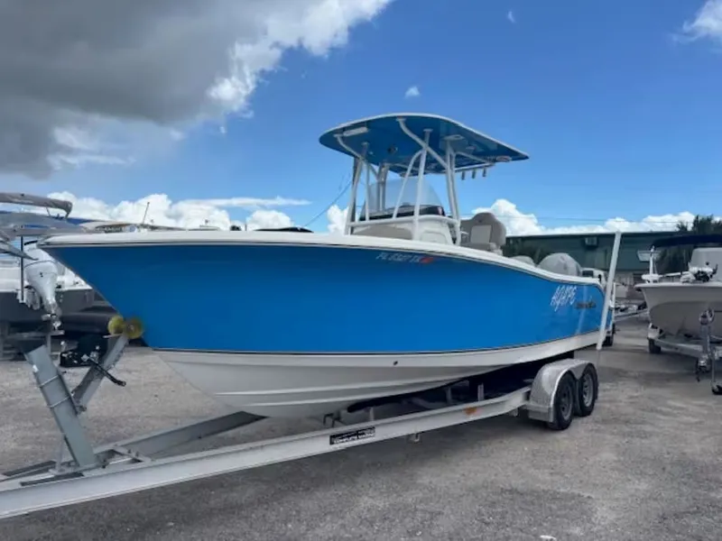 Slide: The Image of NauticStar 25 XS 2016 - 2