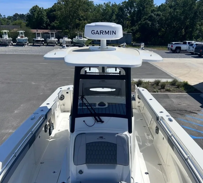 Slide: The Image of Cobia 305CC 2026 - 16