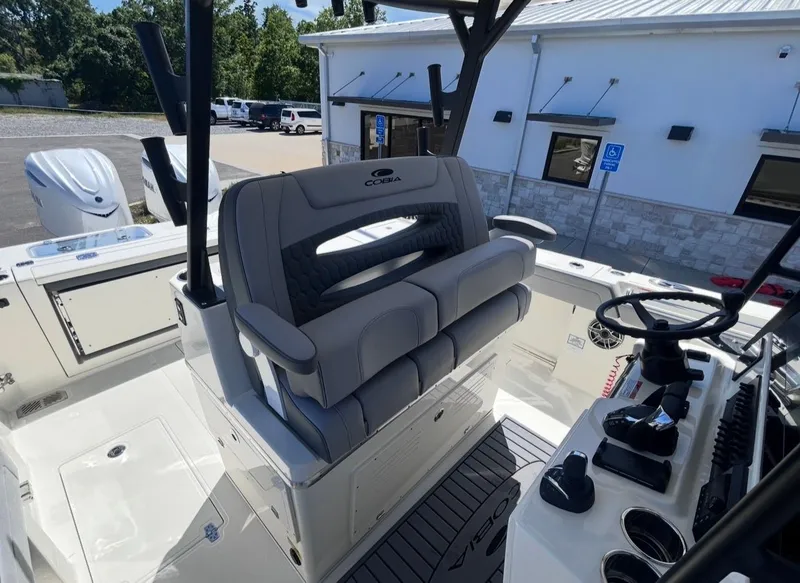 Slide: The Image of Cobia 305CC 2026 - 22