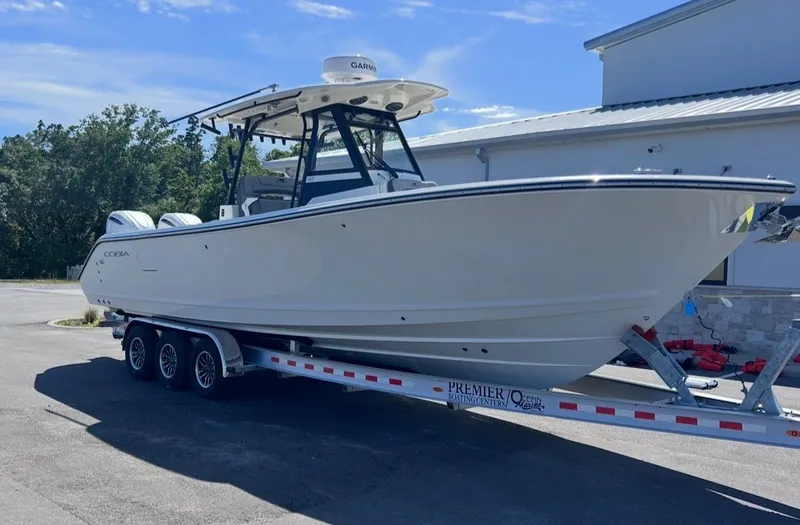 Slide: The Image of Cobia 305CC 2026 - 3