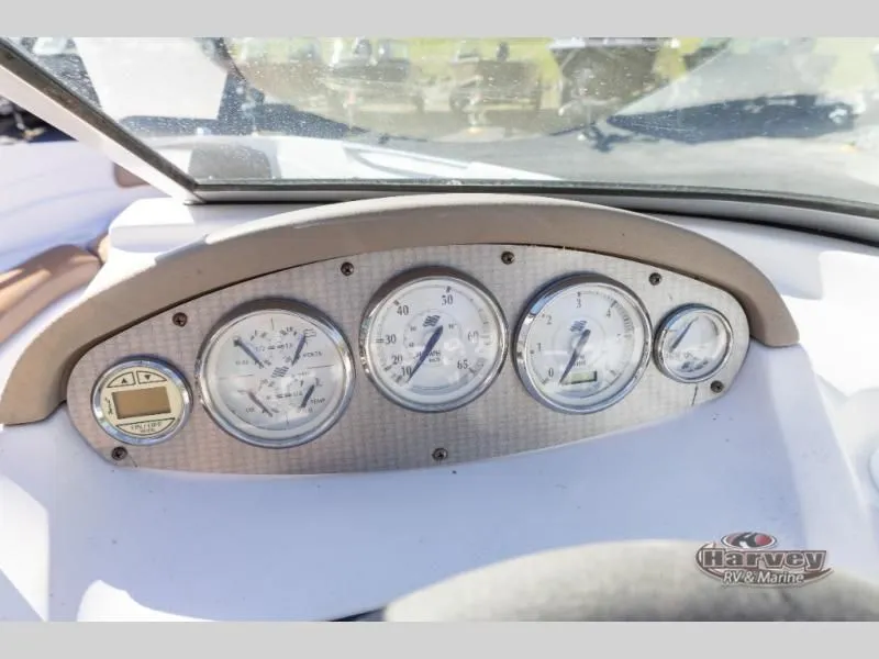 Slide: The Image of Four Winns 190 Horizon 2007 - 11