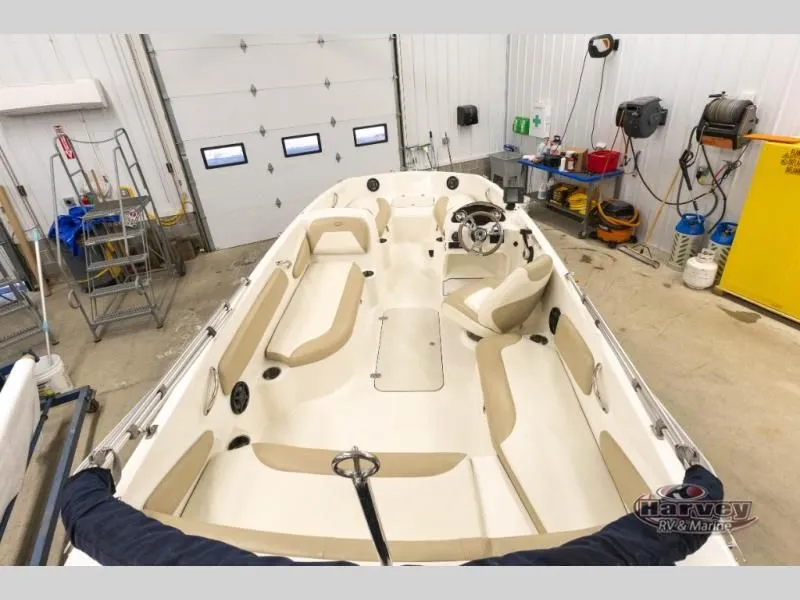 Slide: The Image of SC 182 SC 2016 - 8