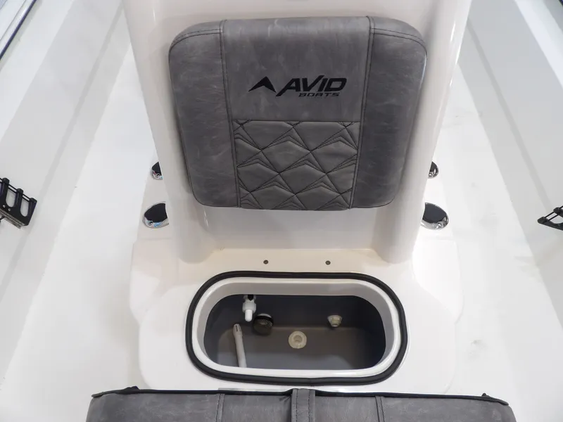 Slide: The Image of Avid 22CC ROGUE 2026 - 16