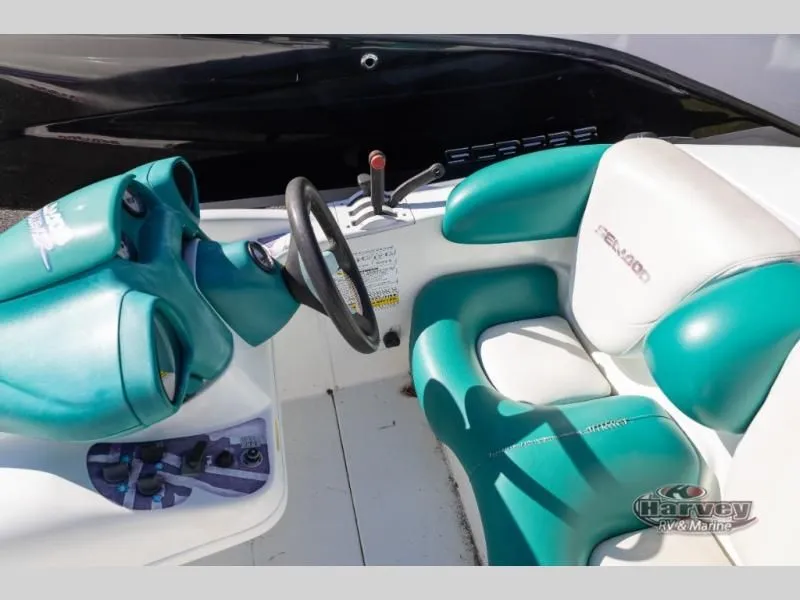 Slide: The Image of Sea-Doo Challenger 1996 - 14