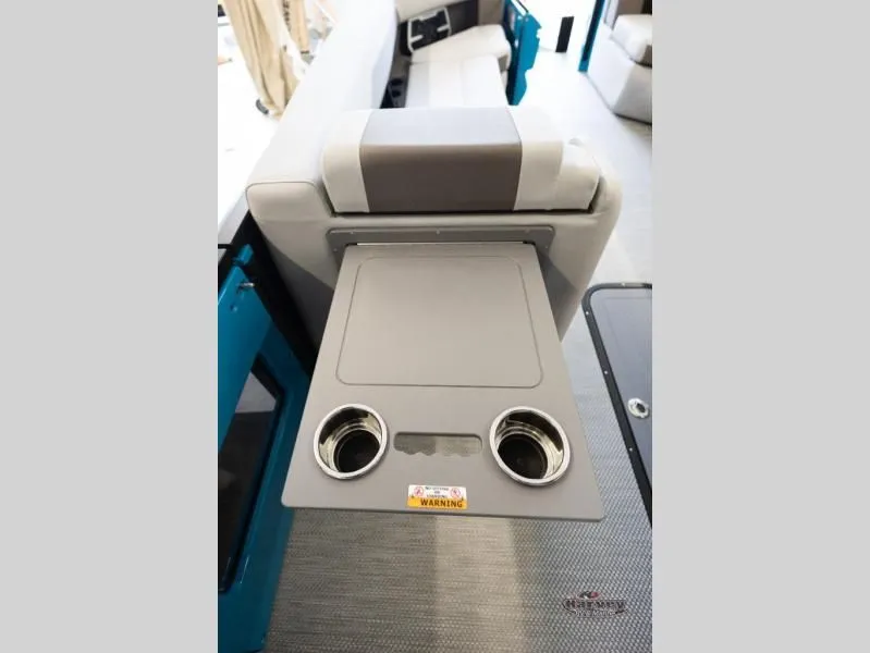 Slide: The Image of Vogue Performance 25 RL 2026 - 16