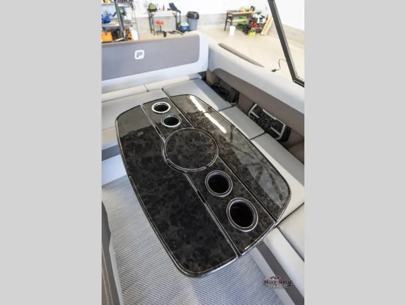 Slide: The Image of Vogue Performance 25 RL 2026 - 26