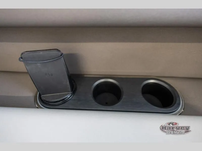 Slide: The Image of Vogue Performance 25 RL 2026 - 28