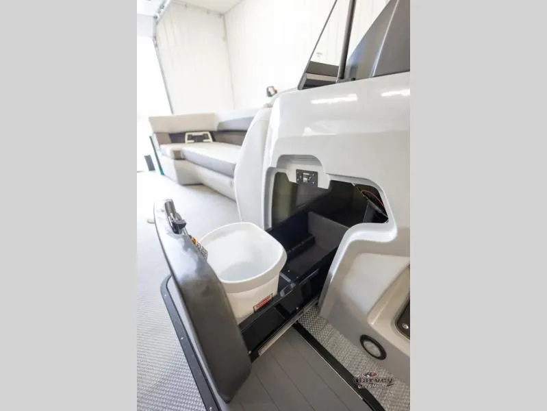 Slide: The Image of Vogue Performance 25 RL 2026 - 37