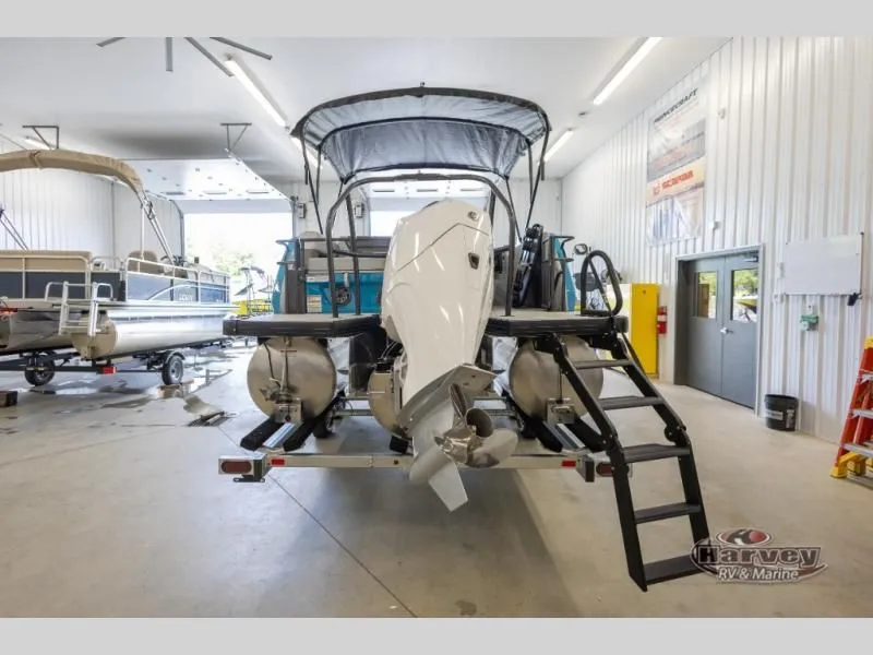 Slide: The Image of Vogue Performance 25 RL 2026 - 7