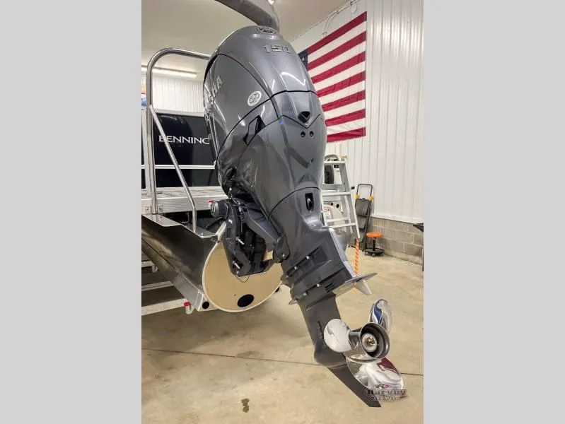 Slide: The Image of Outboard motor on a boat indoors, model SSRSF 2026. - 3