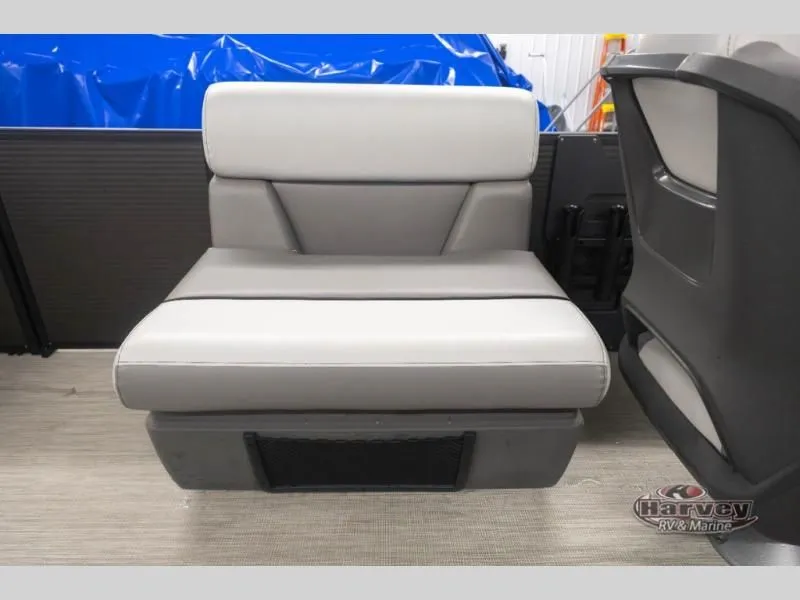 Slide: The Image of Sportfisher Sport 23-2SRL 2026 - 15