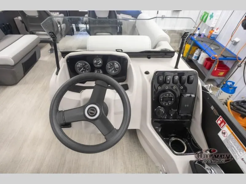 Slide: The Image of Sportfisher Sport 23-2SRL 2026 - 24