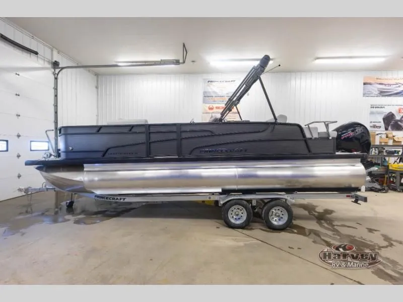 Slide: The Image of Sportfisher Sport 23-2SRL 2026 - 8