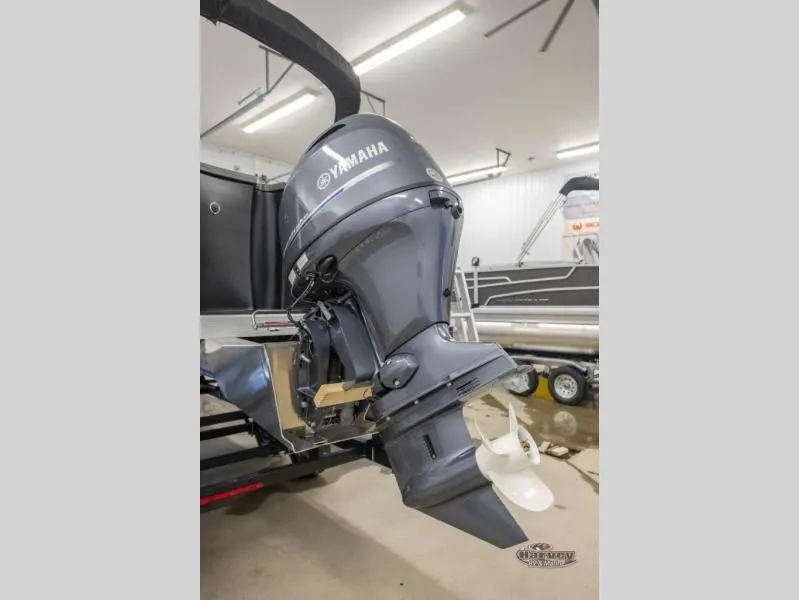 Slide: The Image of S Series 22 SF 2026 - 4