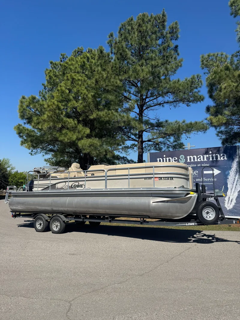 The Image of Lowe Ss 250 2016 - undefined