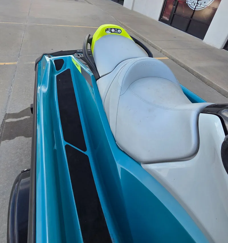 Slide: The Image of Sea-Doo GTI SE 130 iBR iDF Sound System 2024 - 9