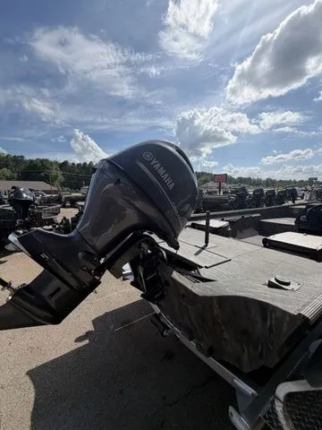 Slide: The Image of War Eagle 860LDSV 2026 - 16