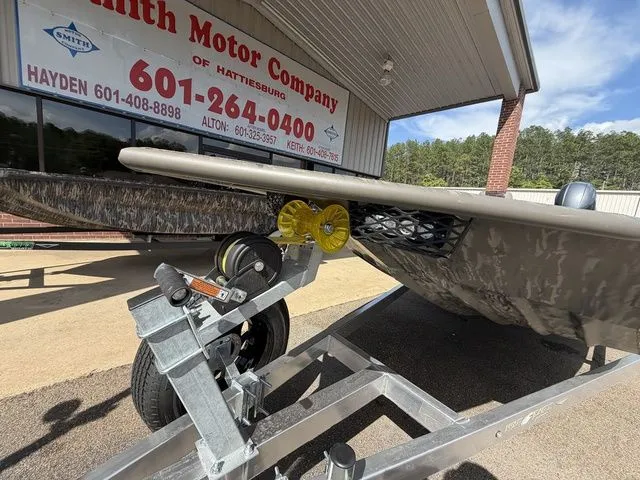 Slide: The Image of War Eagle 860LDSV 2026 - 4