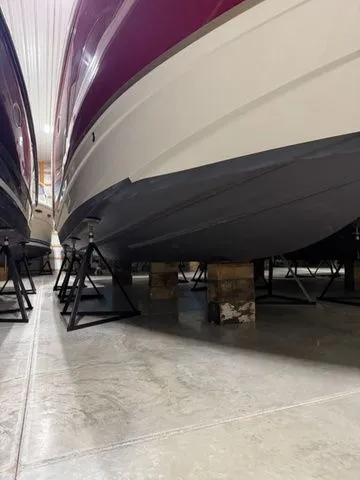 Slide: The Image of Chaparral 290 Signature 2004 - 16