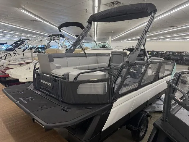 Slide: The Image of Sea-Doo Switch Sport™ 21 - 300 Hp - Tech Painted 2026 - 5