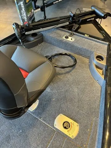 Slide: The Image of Tracker Pro Team 175 TF 2026 - 15