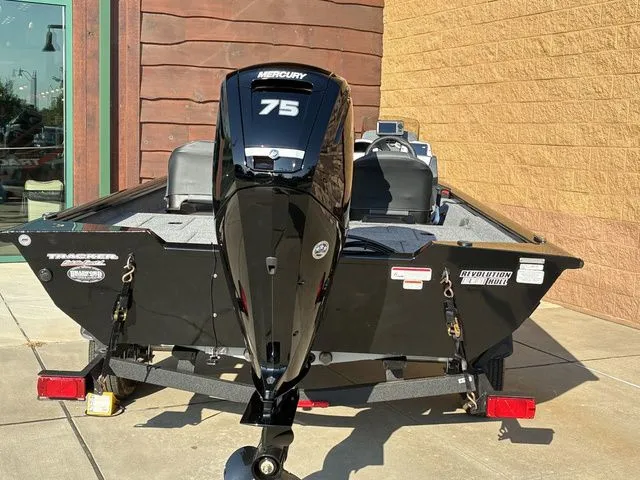 Slide: The Image of Tracker Pro Team 175 TF 2026 - 24