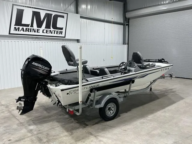 Slide: The Image of Crestliner VT 17 2016 - 3