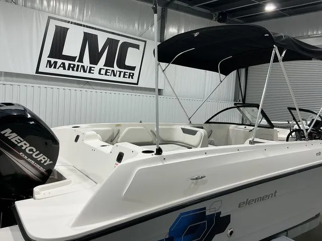 Slide: The Image of Bayliner ELEMENT E21 Fish 2019 - 20