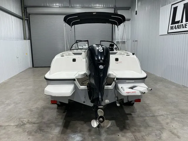 Slide: The Image of Bayliner ELEMENT E21 Fish 2019 - 3