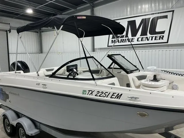 Slide: The Image of Bayliner ELEMENT E21 Fish 2019 - 7
