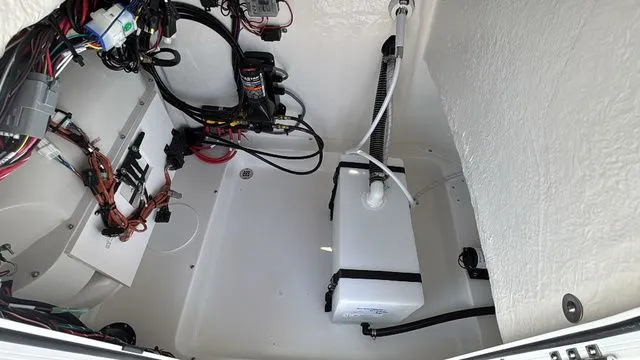 Slide: The Image of Sea Pro 250 Bay 2026 - 25