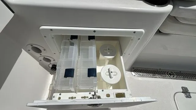 Slide: The Image of Sea Pro 250 Bay 2026 - 26