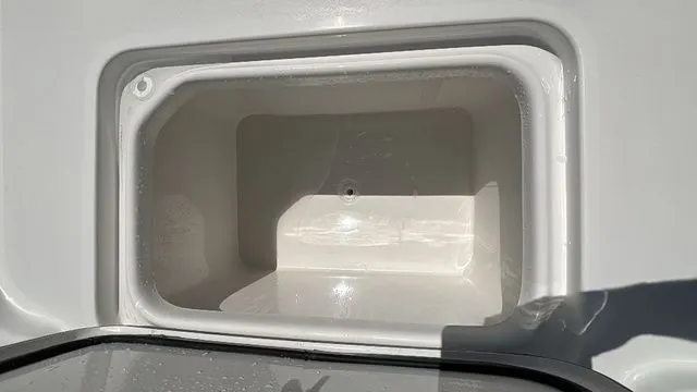 Slide: The Image of Sea Pro 250 Bay 2026 - 8