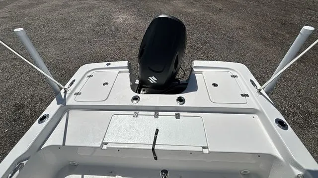 Slide: The Image of Sea Pro 172 Bay 2026 - 16