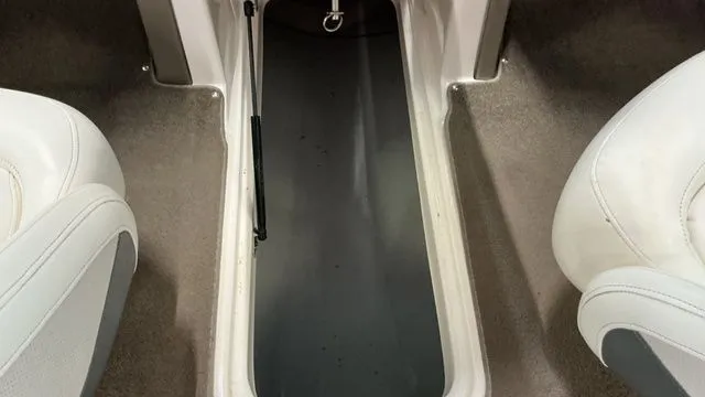 Slide: The Image of Rinker 226 Captiva Bowrider 2008 - 16