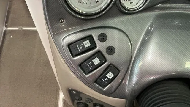 Slide: The Image of Rinker 226 Captiva Bowrider 2008 - 20