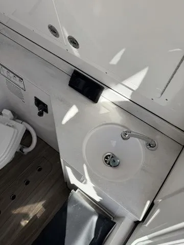Slide: The Image of Sportsman Heritage 321 Center Console 2026 - 18