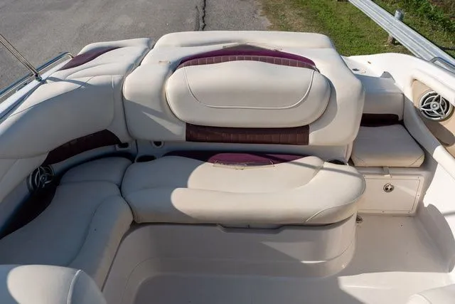 Slide: The Image of Tahoe Q8i 2010 - 16