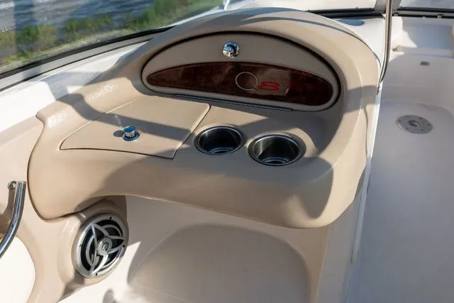 Slide: The Image of Tahoe Q8i 2010 - 6