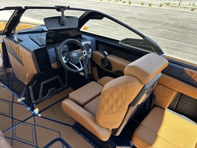 Slide: The Image of Malibu M230 2026 - 11