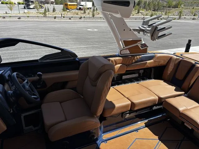 Slide: The Image of Malibu M230 2026 - 13