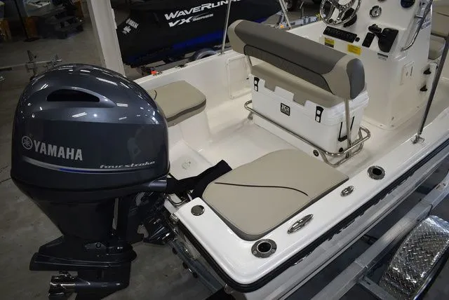 Slide: The Image of Key West 1720 Center Console 2026 - 15